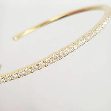 Load image into Gallery viewer, Natural Diamond Bangle
