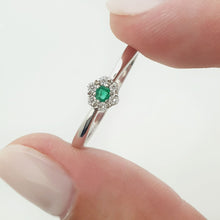 Load image into Gallery viewer, Rossete emerald diamond ring
