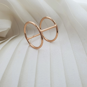 Minimal Ring In Solid Gold