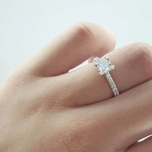 Engagement Ring With Diamonds