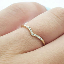 Load image into Gallery viewer, V Diamond Ring In Solid Gold
