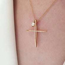 Load image into Gallery viewer, Gold Minimale Cross With Diamonds
