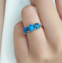 Load image into Gallery viewer, Gold Turquoise Ring
