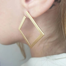 Load image into Gallery viewer, Gold Square Earrings
