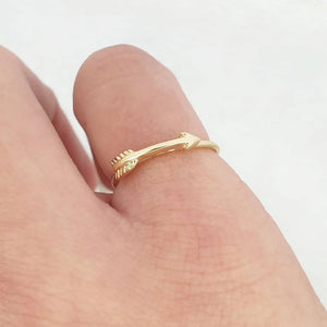 Arrow Ring In Solid Gold