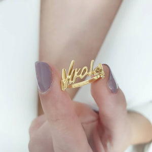 Ηandwritten ring gold