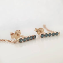 Load image into Gallery viewer, Chain Gold Earrings With 5 Blue Diamonds
