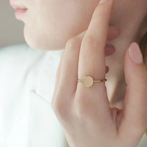 Gold Round Disc Ring