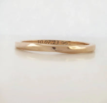 Load image into Gallery viewer, Tiny Mobius Ring With Engraved Date
