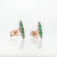 Load image into Gallery viewer, Gold marquise earrings emerald
