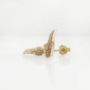 Stud feather earrings